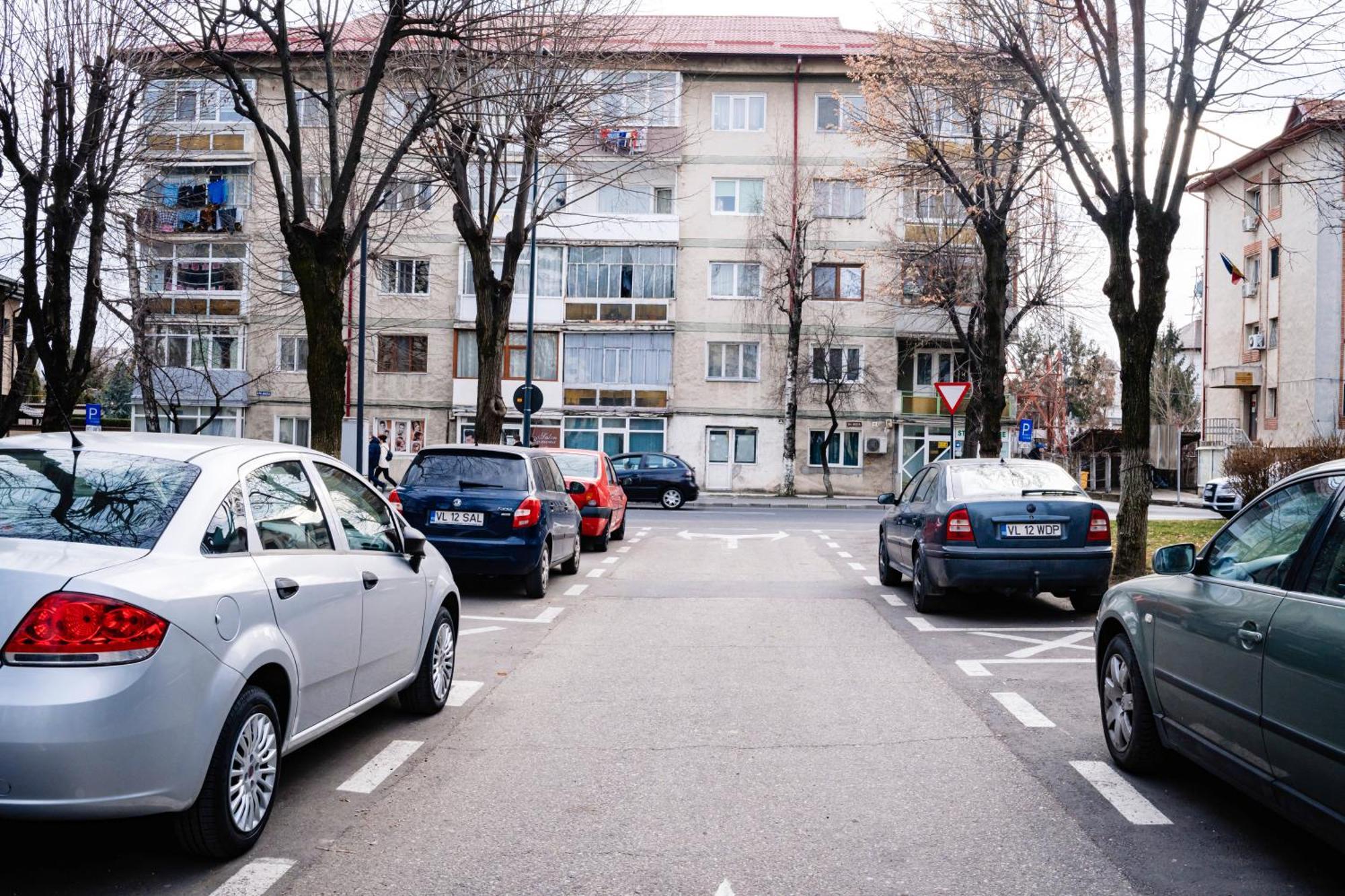 Downtown Apartment Râmnicu Vâlcea Exteriör bild